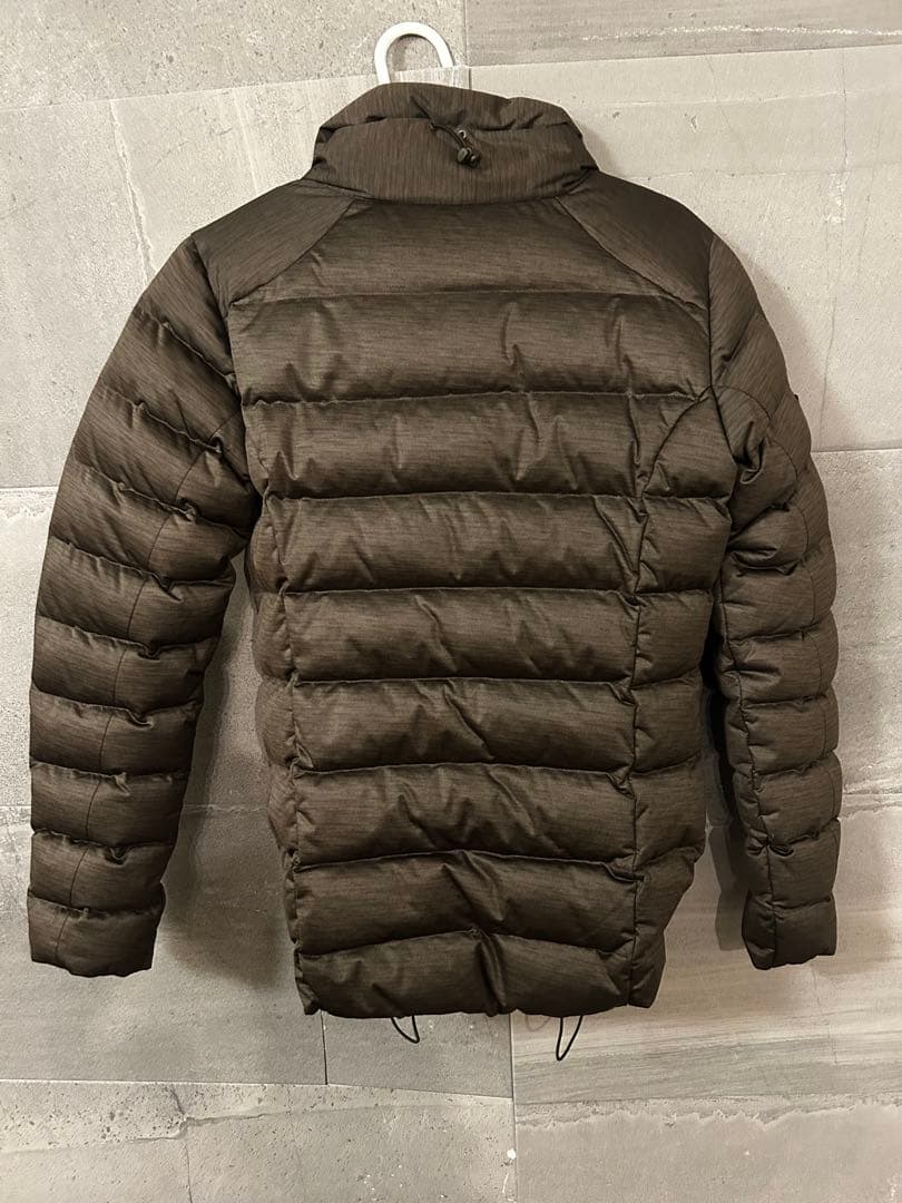 夢値下げ‼️極み美品★モンベル　ダウンジャケット　短丈　ドローコード