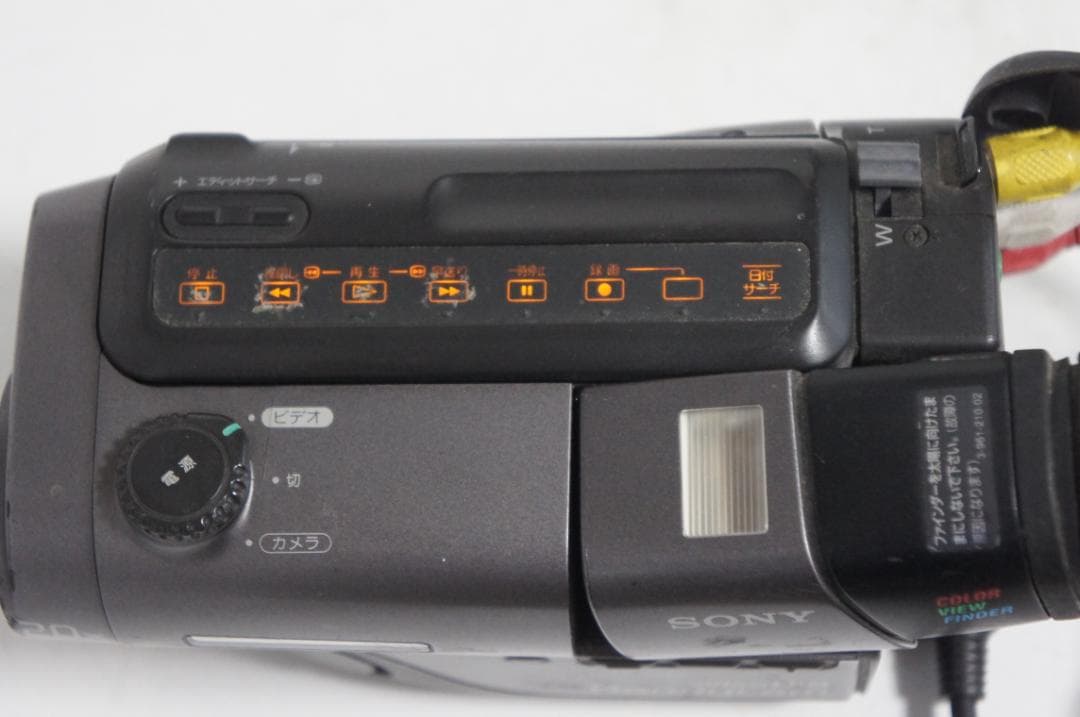 【動作品】SONY CCD TR11 Hi8ビデオカメラ 8mm 603