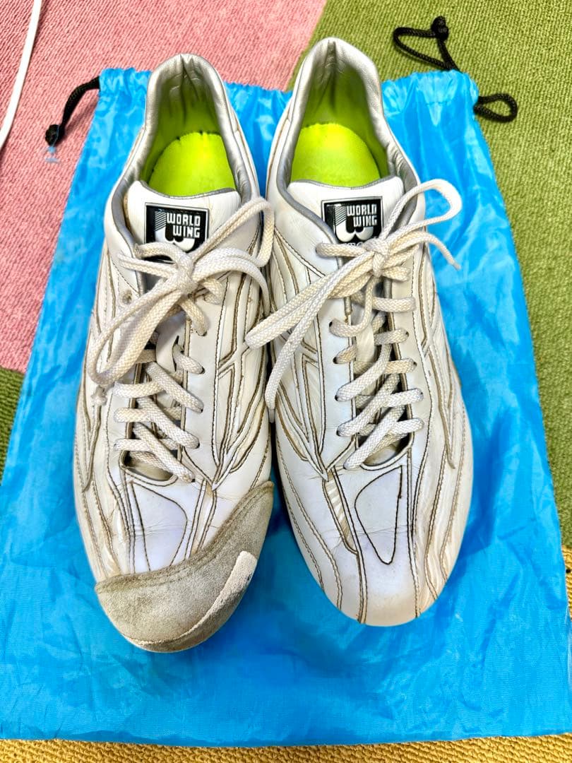 ビモロ　白スパイク28