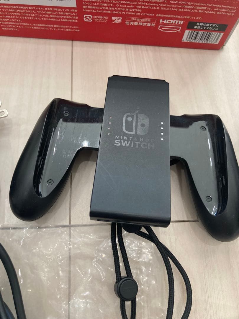 【中古】Nintendo Switch ネオンブルー・ネオンレッド本体