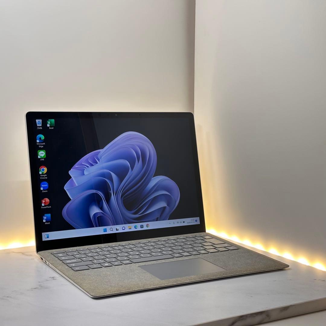 【特価品】Surface Laptop Core i5 4GB 128GB
