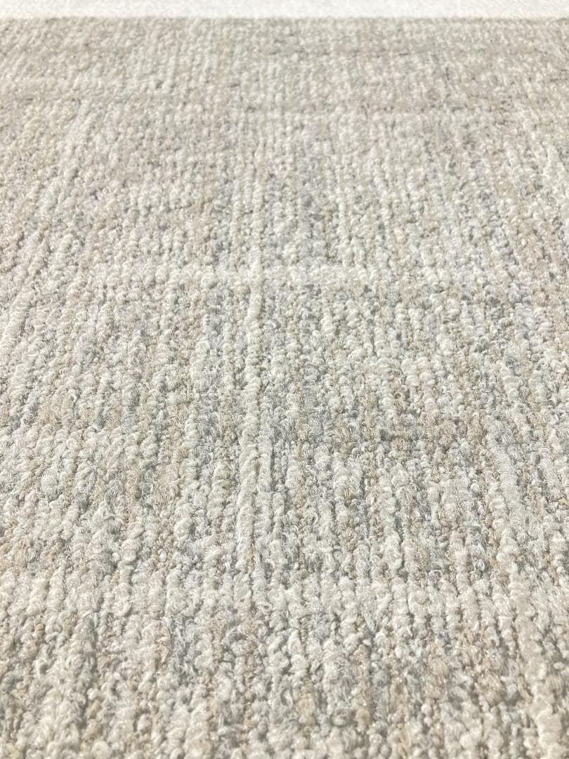 ふらわー　タイルカーペット　４８枚　新品・未使用　国内メーカー