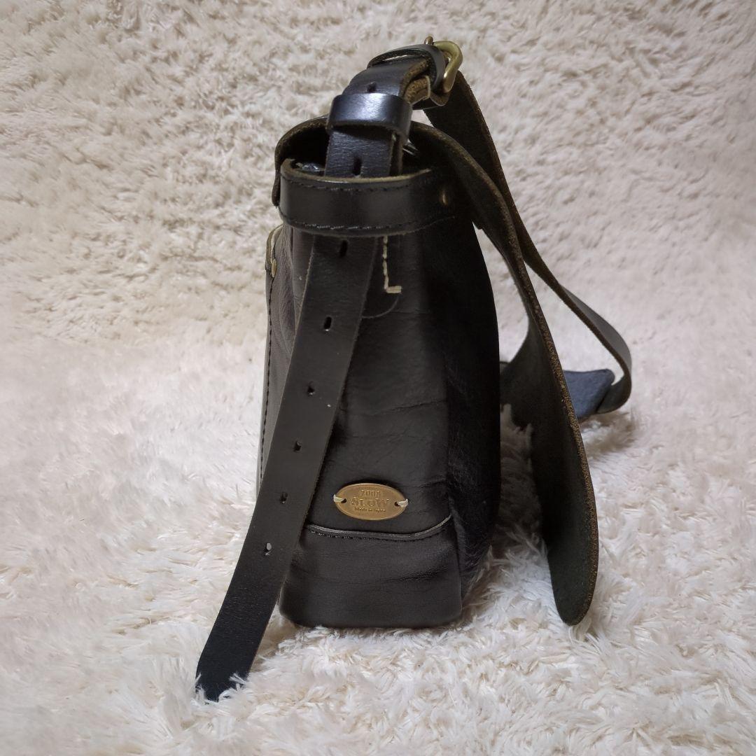 美品 SLOW レザーショルダーバッグ　メッセンジャーバッグ　ブラック