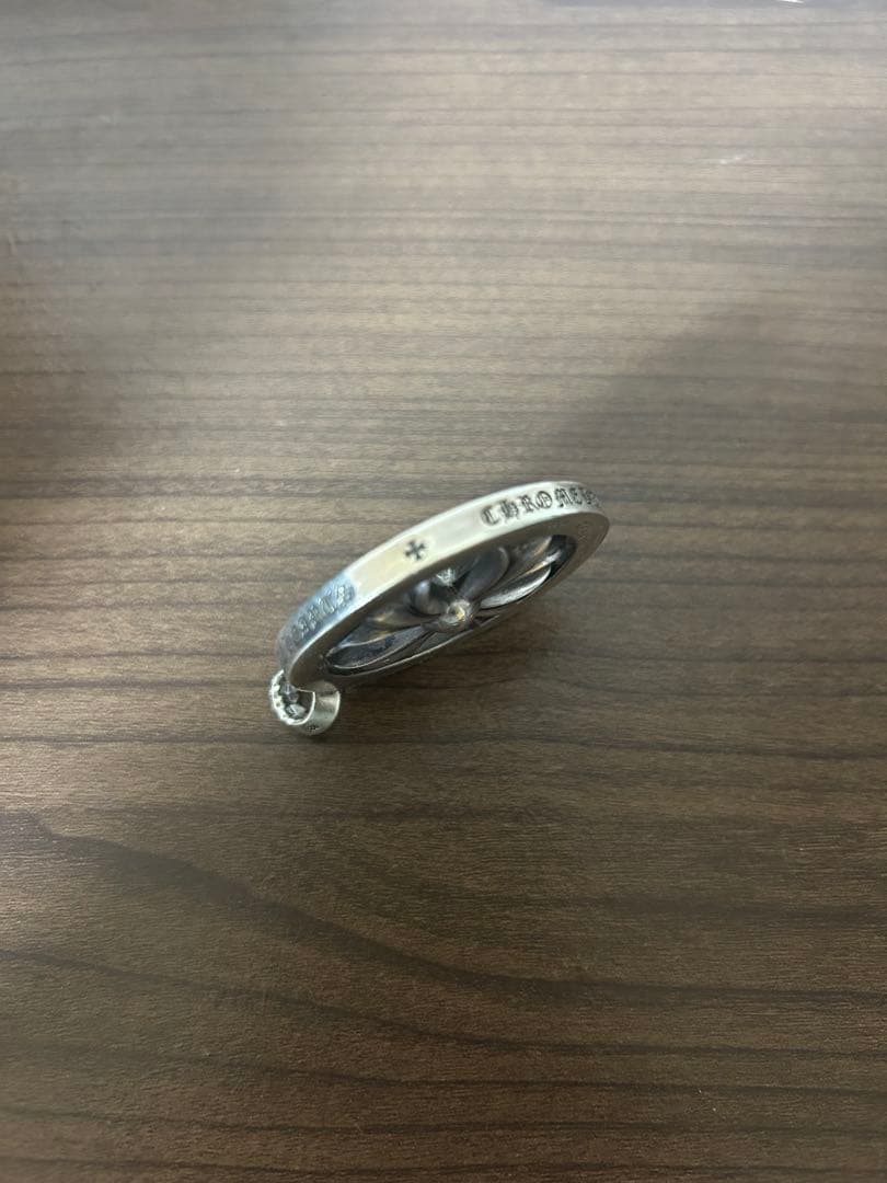 クロムハーツ メダリオン