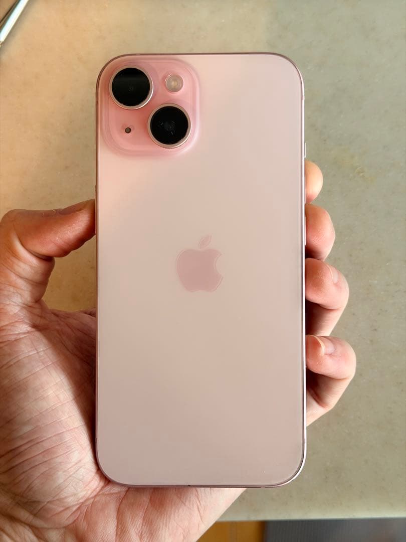 Apple iPhone 15 ピンク 本体