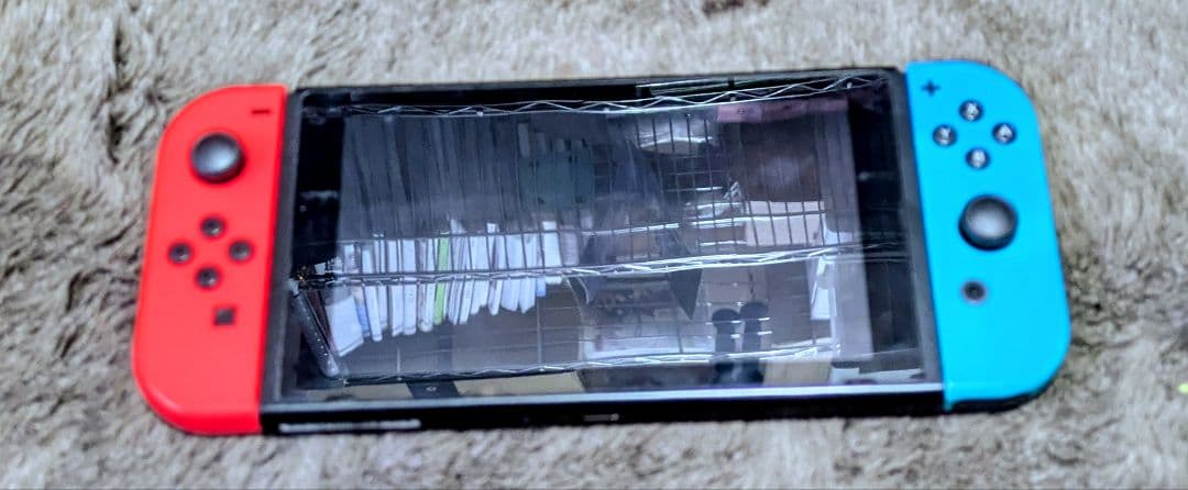 Swich本体+コントローラー