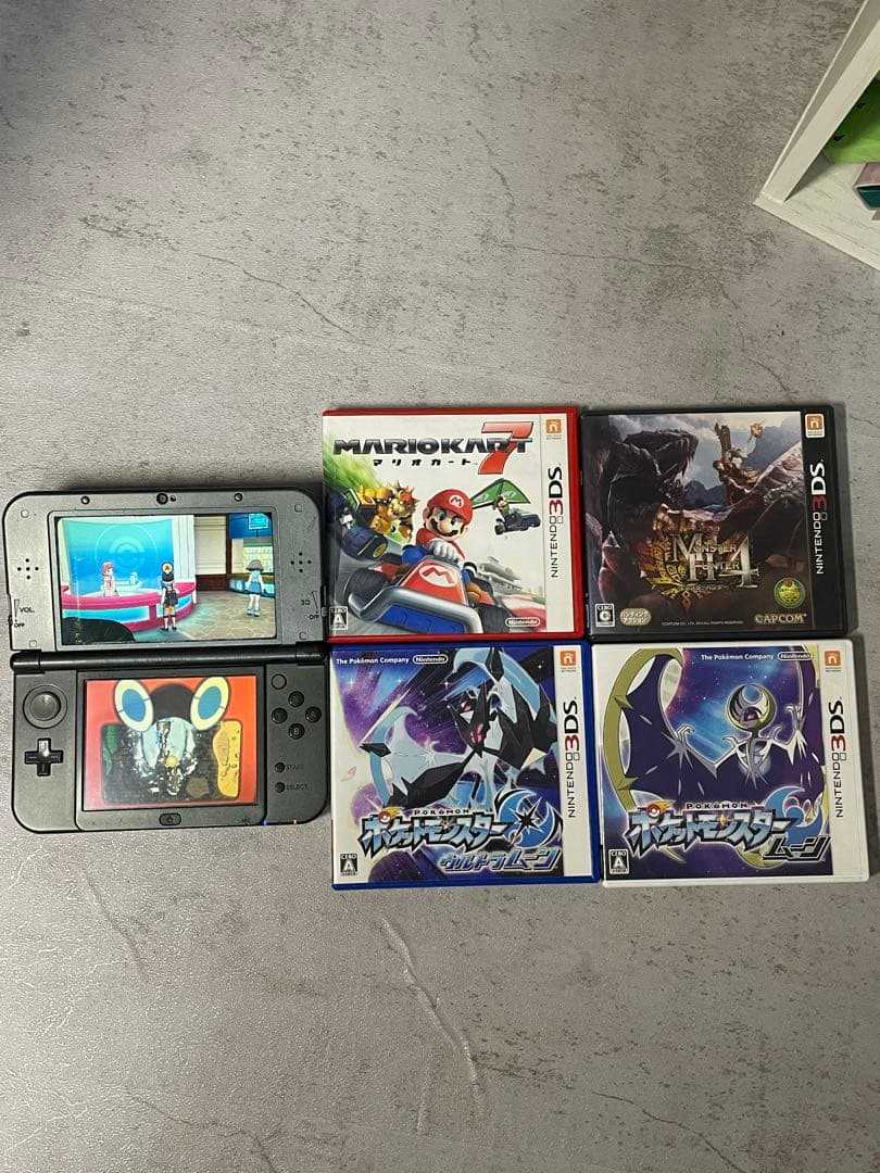 ぽ*る様 ニンテンドー3DS LL ブラック+ ゲームソフト4本セット