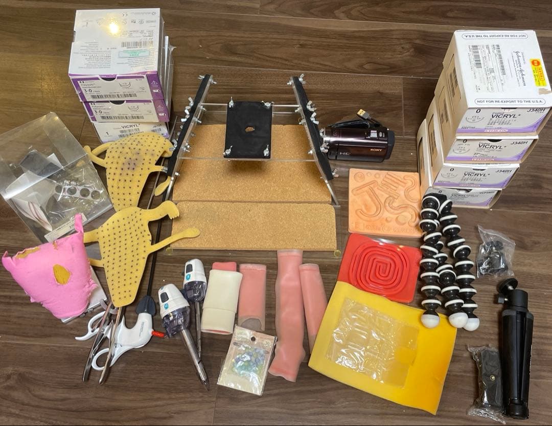 KOTOBUKI Medical Jボックス　腹腔鏡トレーニングセット