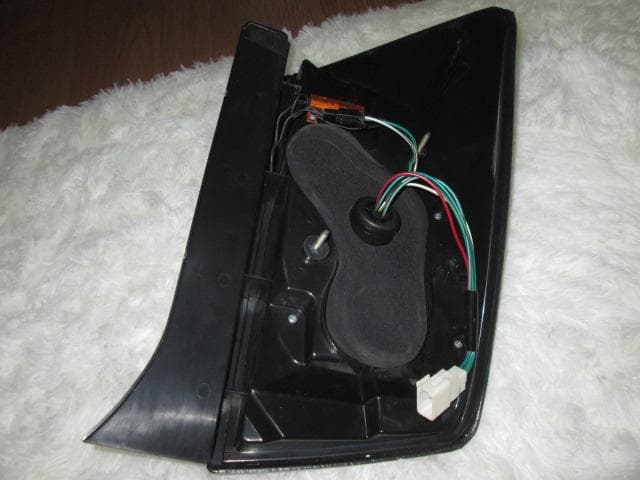 KAHO プリウス ZVW30 社外品フルLED テールランプ スモーク