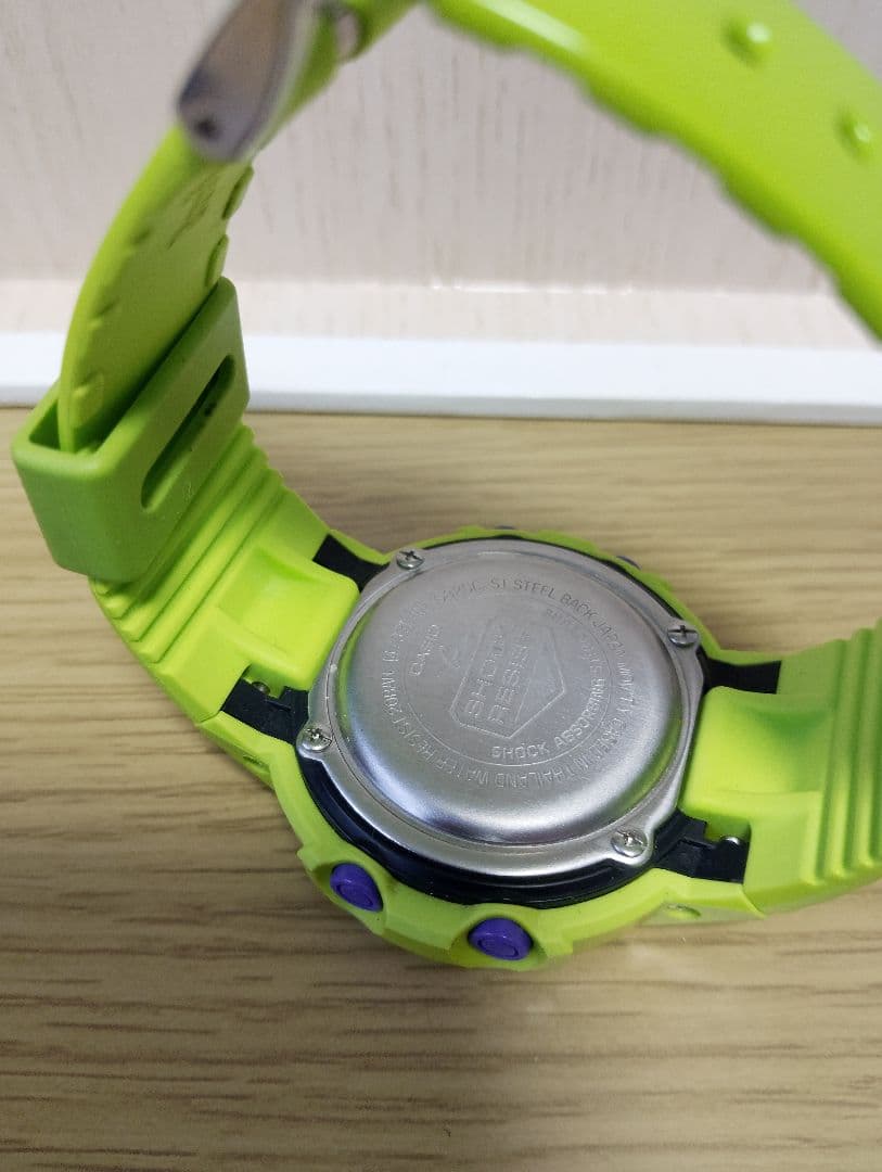 G-SHOCK AW-582SC グリーン アナデジ 美品です♪