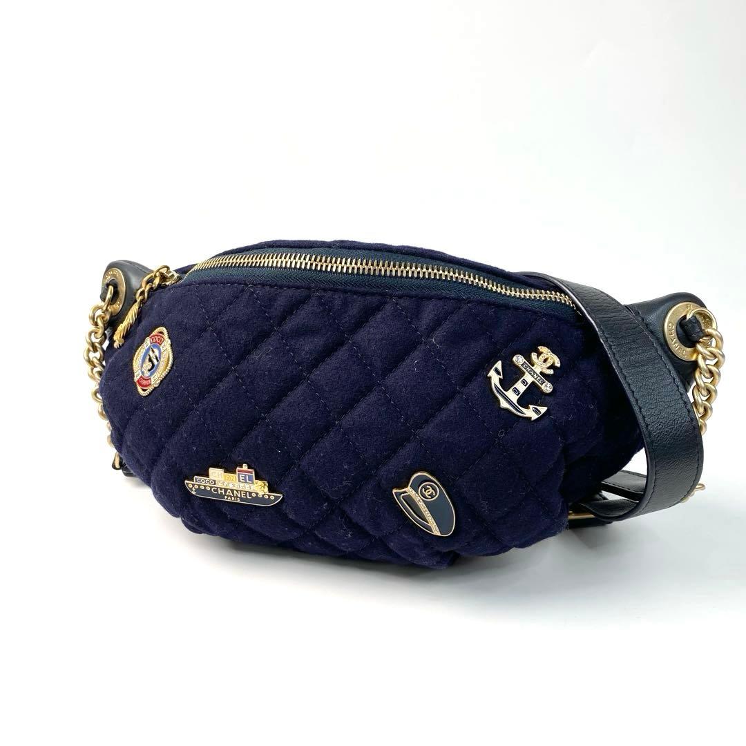 CHANEL チャーム ココマーク ボディバッグ 斜めがけ クロスボディ26番.