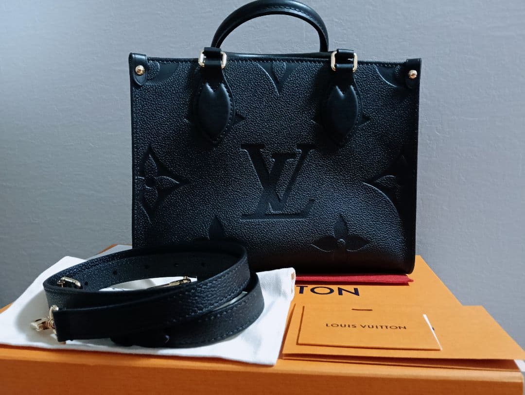 LOUIS VUITTON　モノグラムアンプラント　オンザゴーM45653（PM