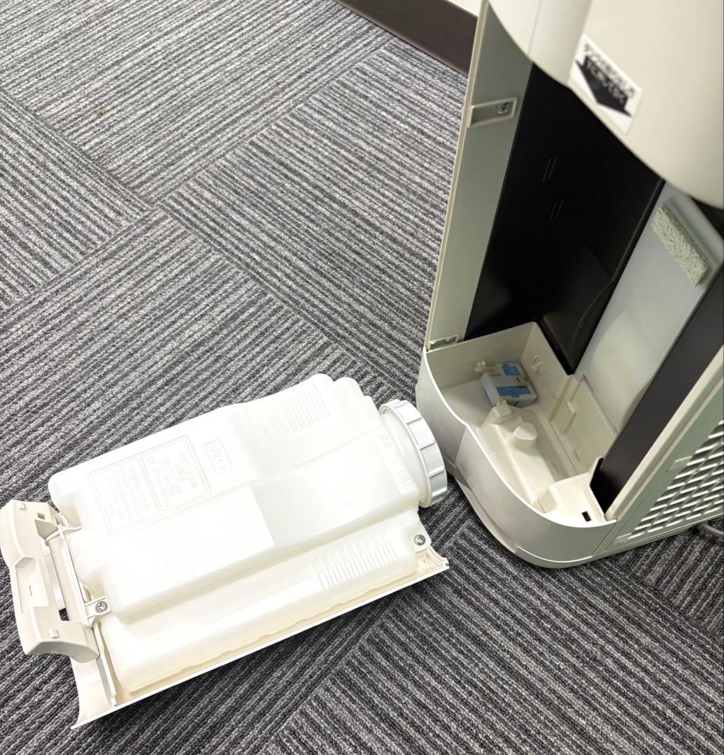 【美品】加湿空気清浄機　SHARP ホワイト　【2020年製】　KI-NS50