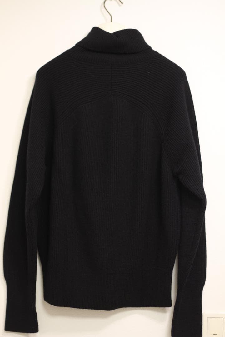 【美品/希少サイズ】AUBERGE タートルネック TRUFFORT ネイビー