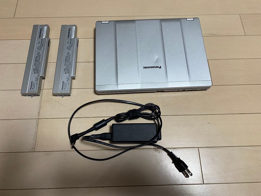 X*s様 Panasonic Let's note SZ6 ノートPC