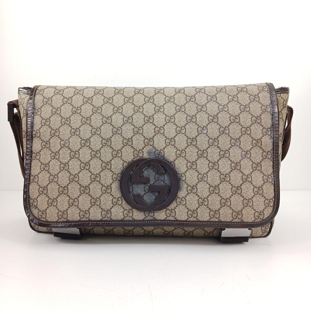 ✨人気デザイン✨GUCCI　GG スプリーム　メッセンジャーバック　PVC