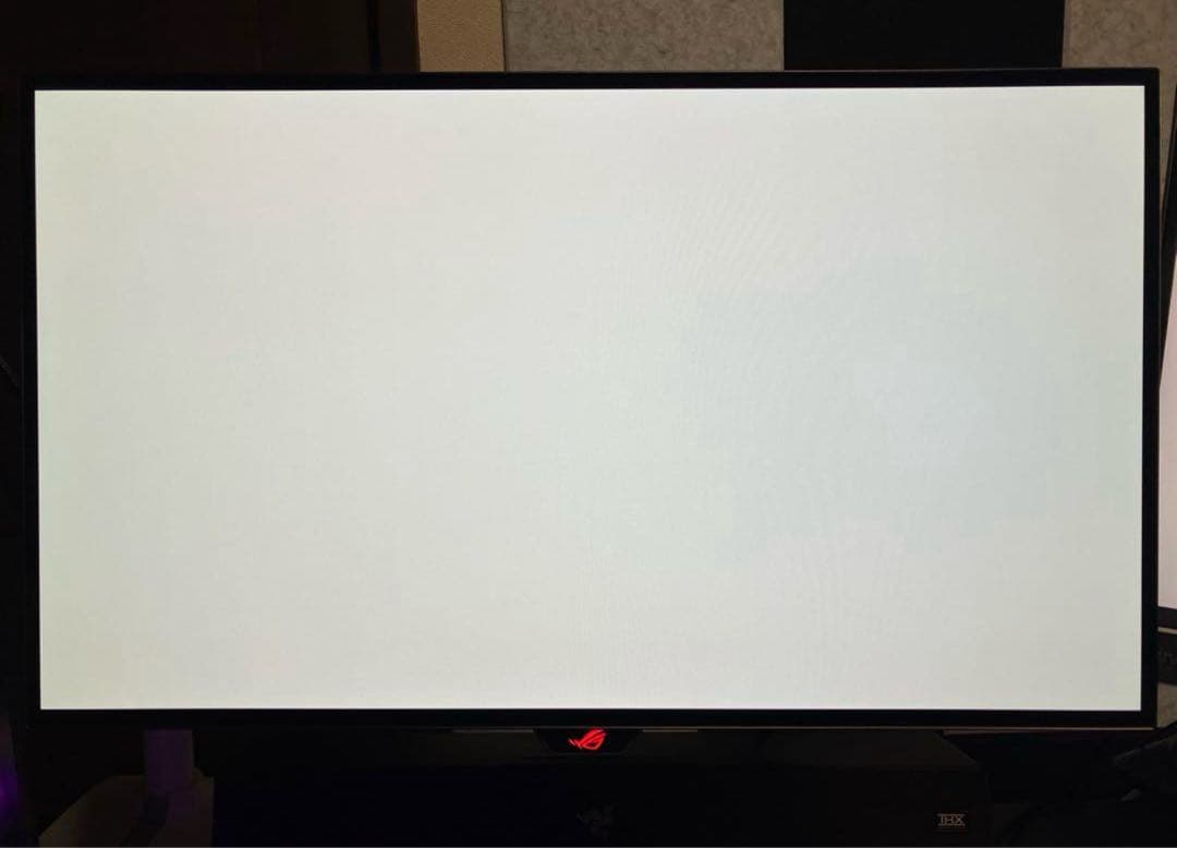 ASUS ROG PG27AQDM ゲーミングモニター　OLED 240Hz