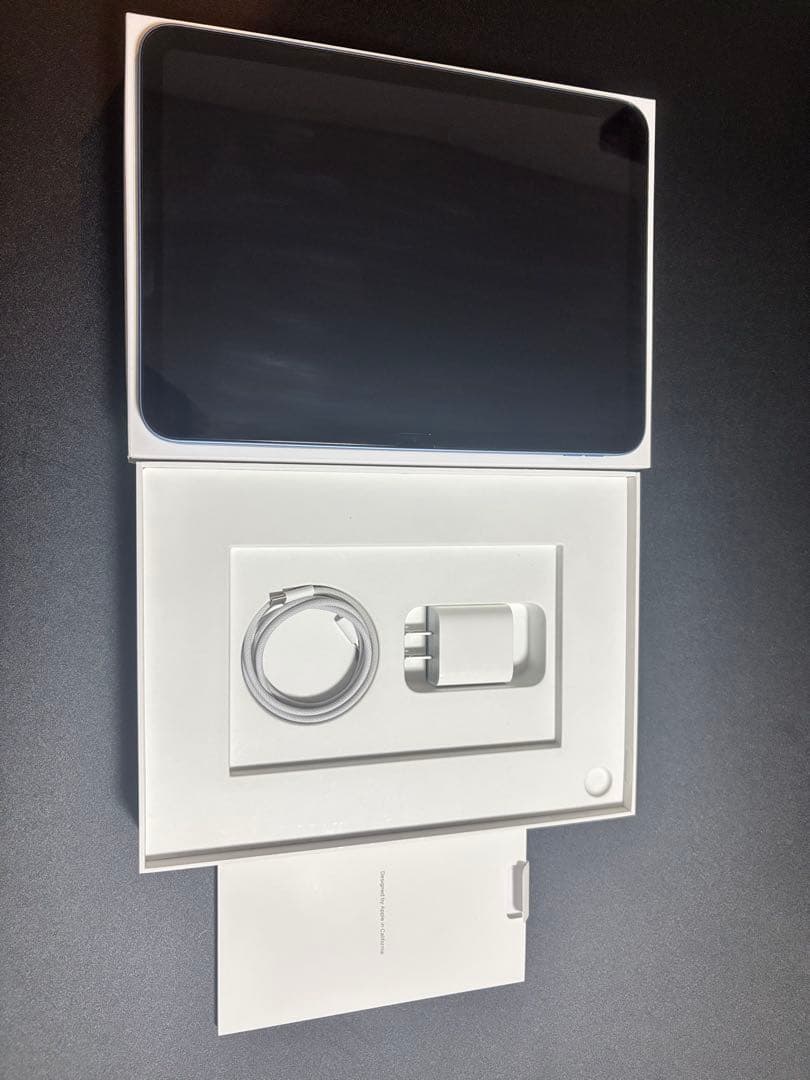 iPad第10世代　ブルー