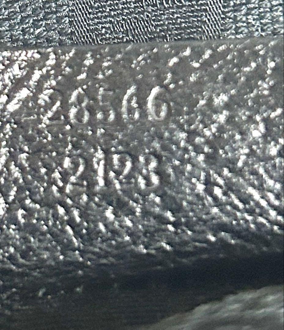 GUCCI グッチ ボディバッグ ブラック GG柄　保存袋