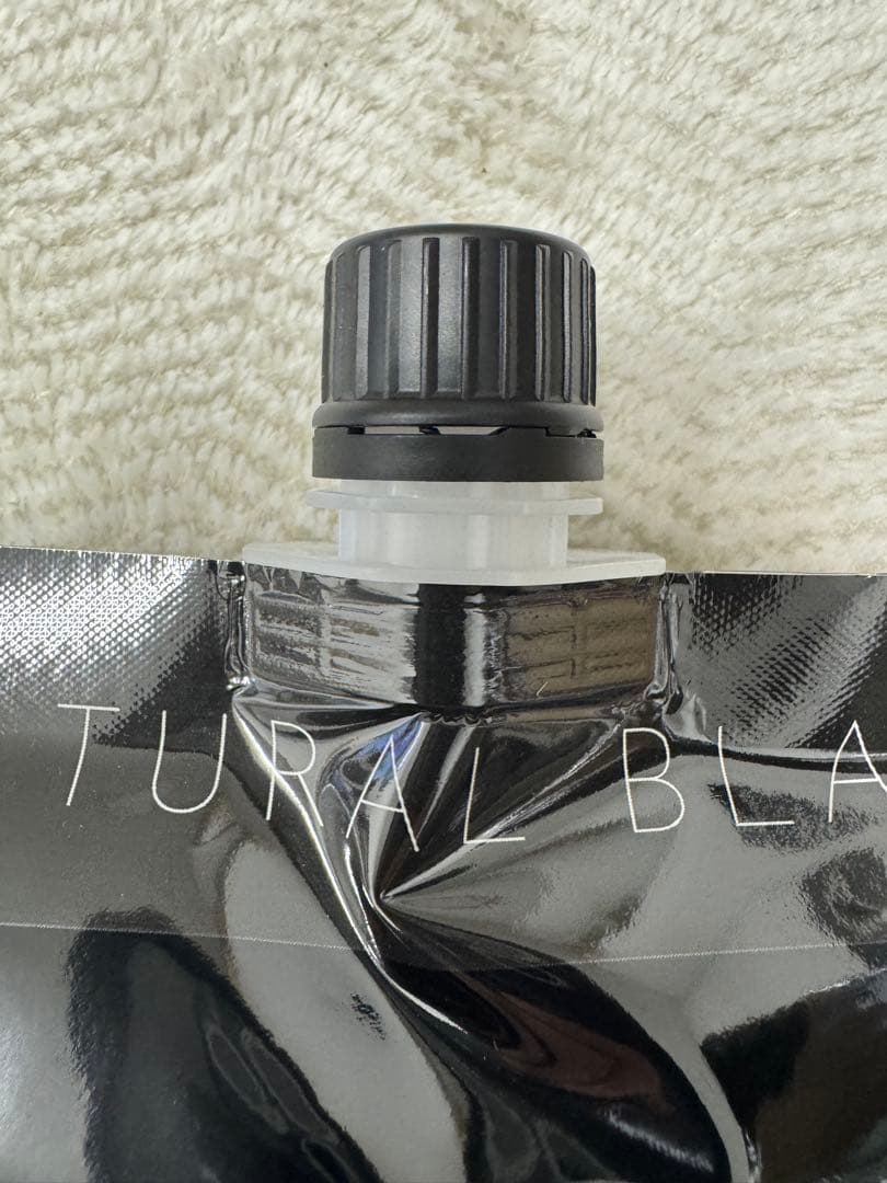 KURO Cream Shampoo ナチュラルブラック 400g×2パック