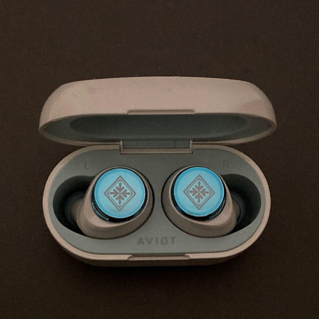 【入手困難品】ジャックジャンヌ イヤホン AVIOT