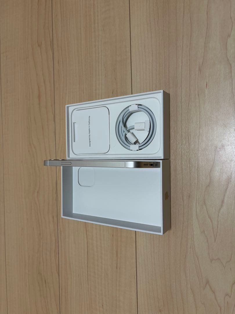 iPhone 12 ホワイト 128GB SIMフリー超美品