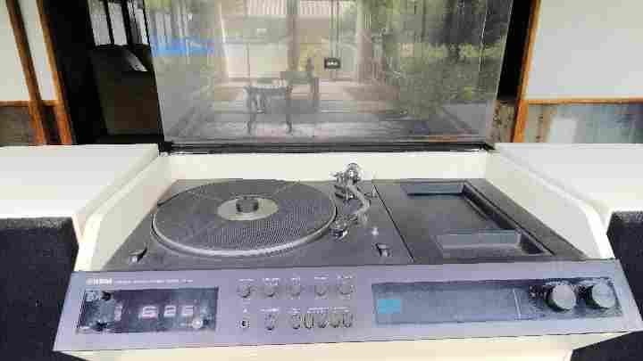 ヤマハフロハーレコードステレオ（FS－55）