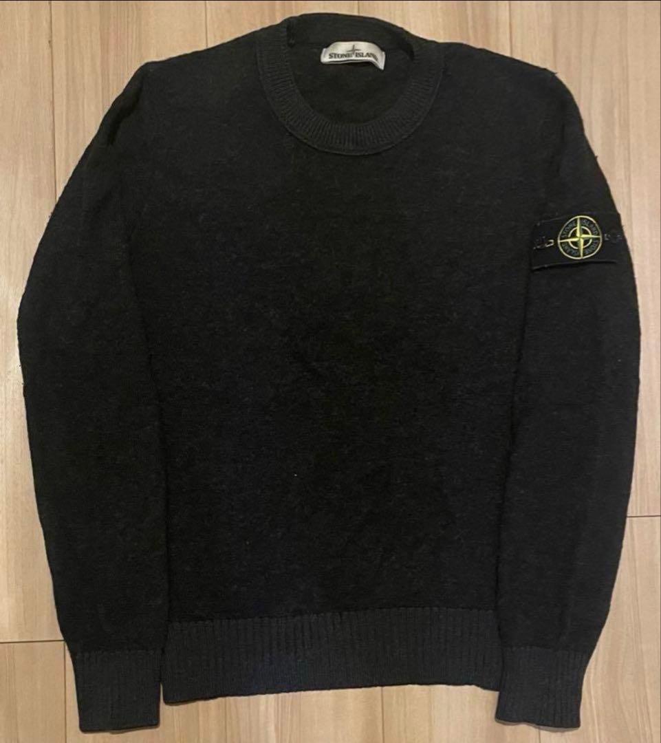 STONE  ブラッククルーネックセーター