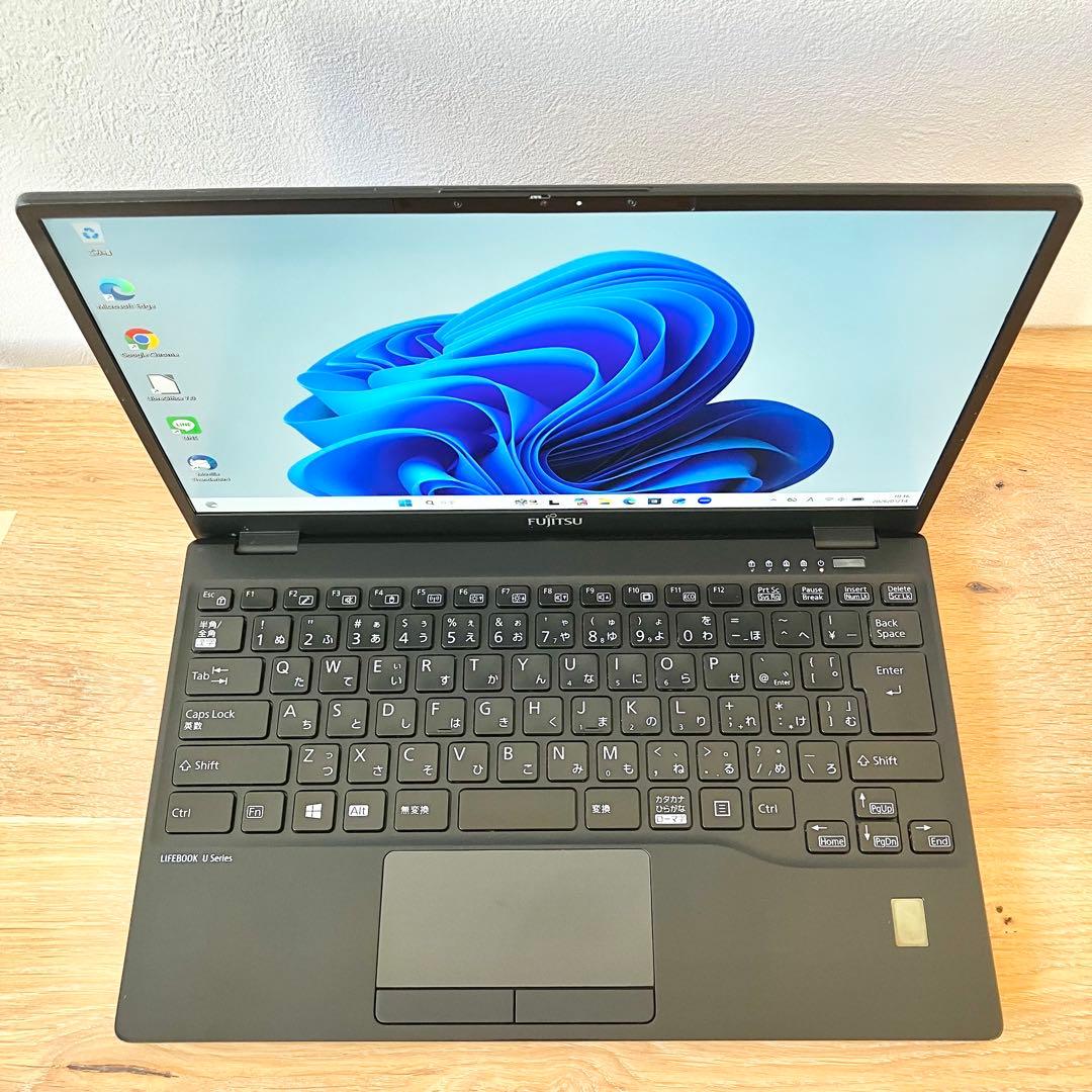 【格安】軽量/SSD/カメラ/オフィス付/Windows11/黒/ノートパソコン