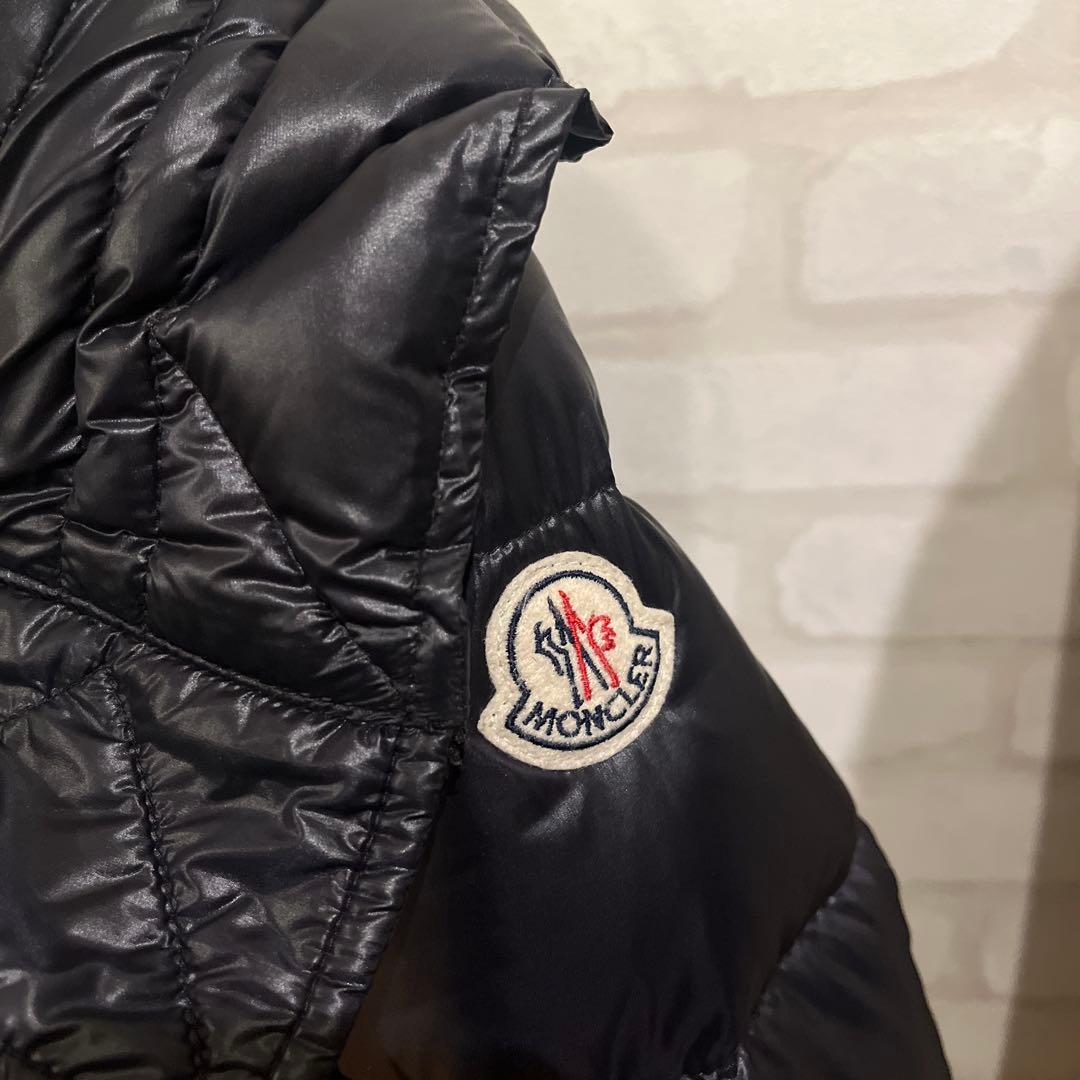 モンクレール ショート　ダウン