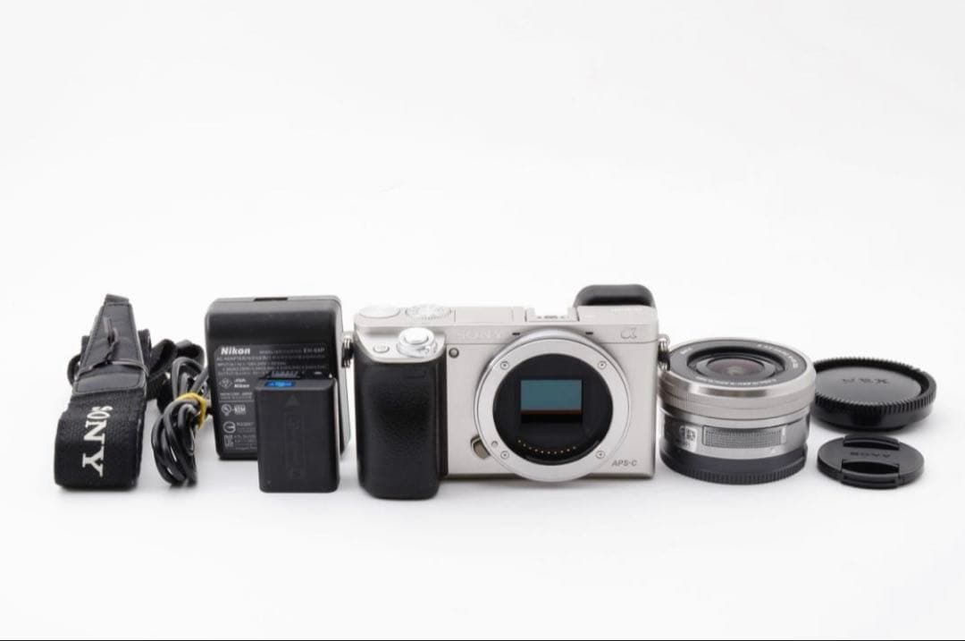 ★美品★ ソニー SONY α6000 パワーズームレンズキット シルバー