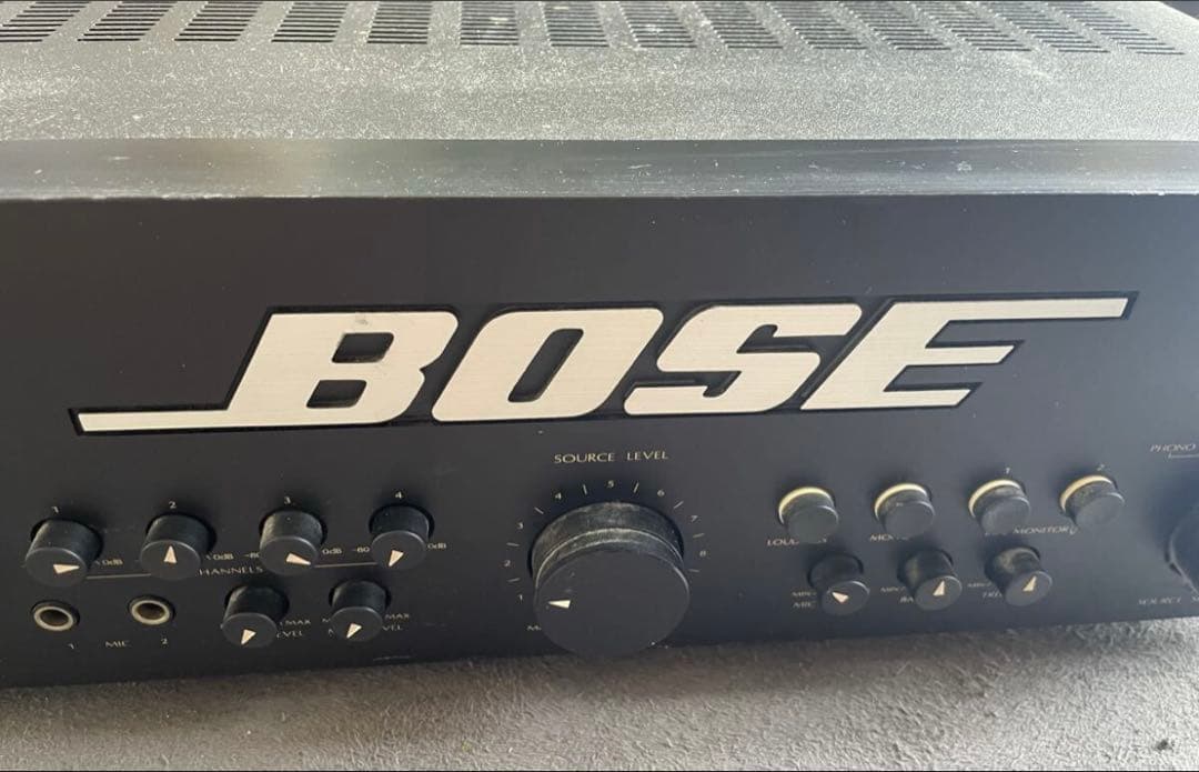 週末限定値下げ BOSE 4702-II プリメインアンプ ボーズ 通電確認実施