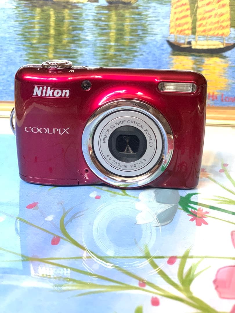 ニコン COOLPIX L23 レッドカメラ