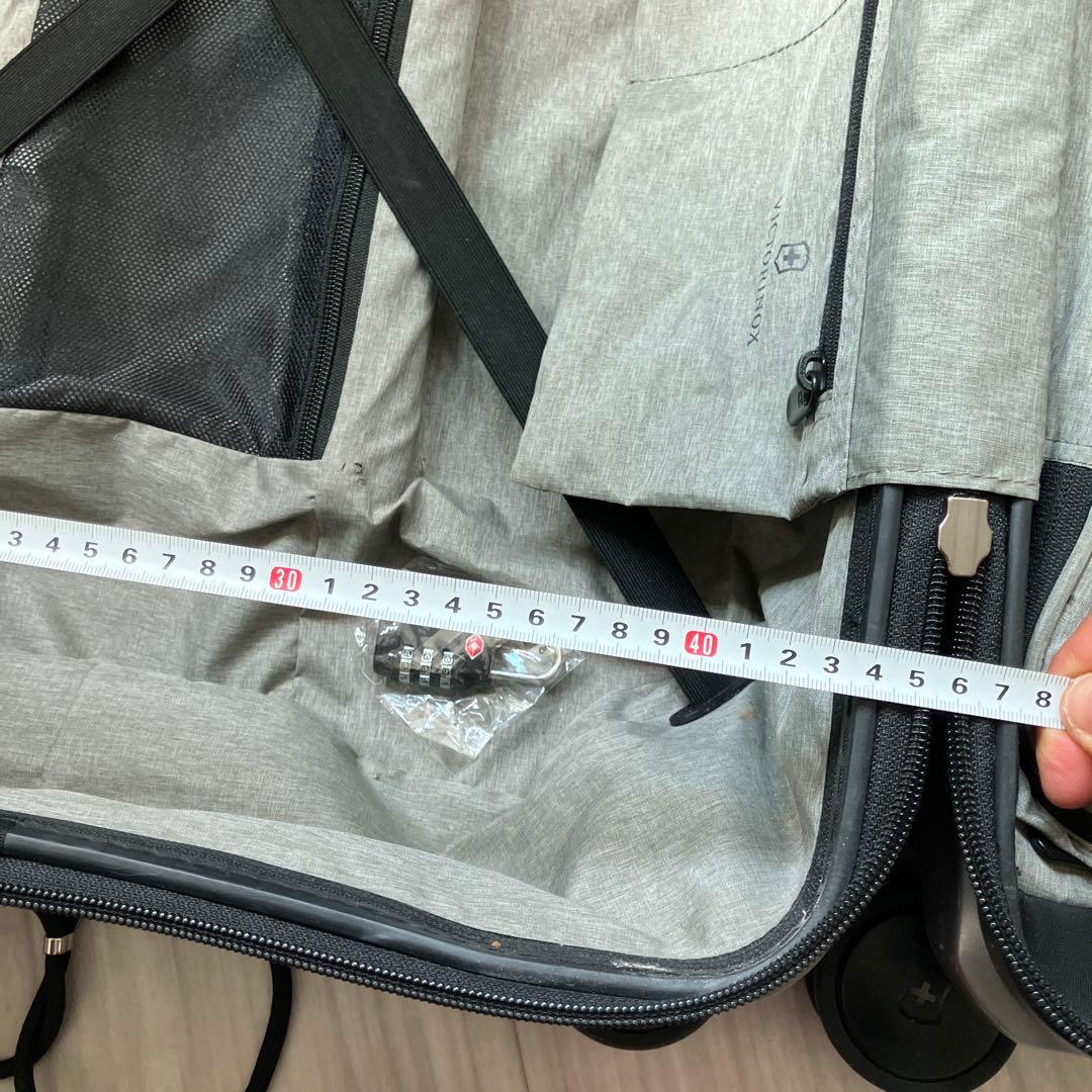 a*s様 純正　VICTORINOX レキシコン　ハードスーツケース　68x45