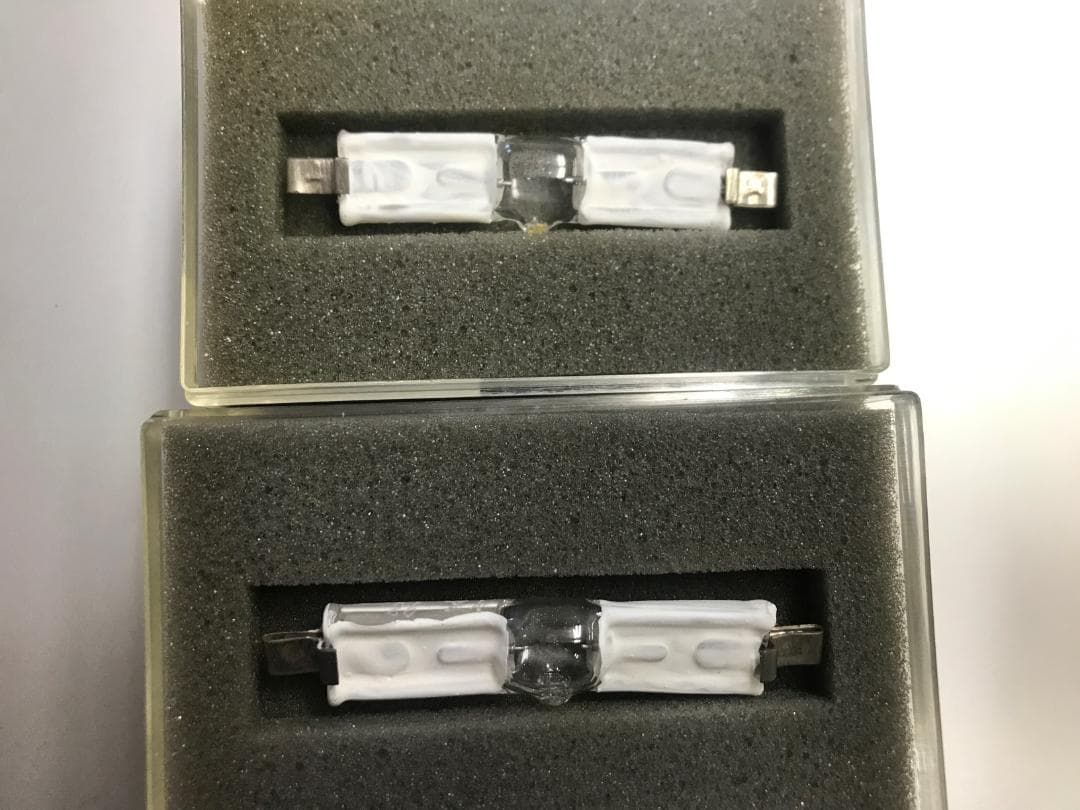 200w マイティー電球　２個セット