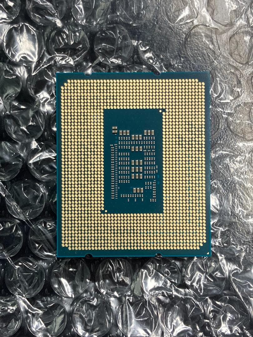 インテルCPU Core i3 12100T