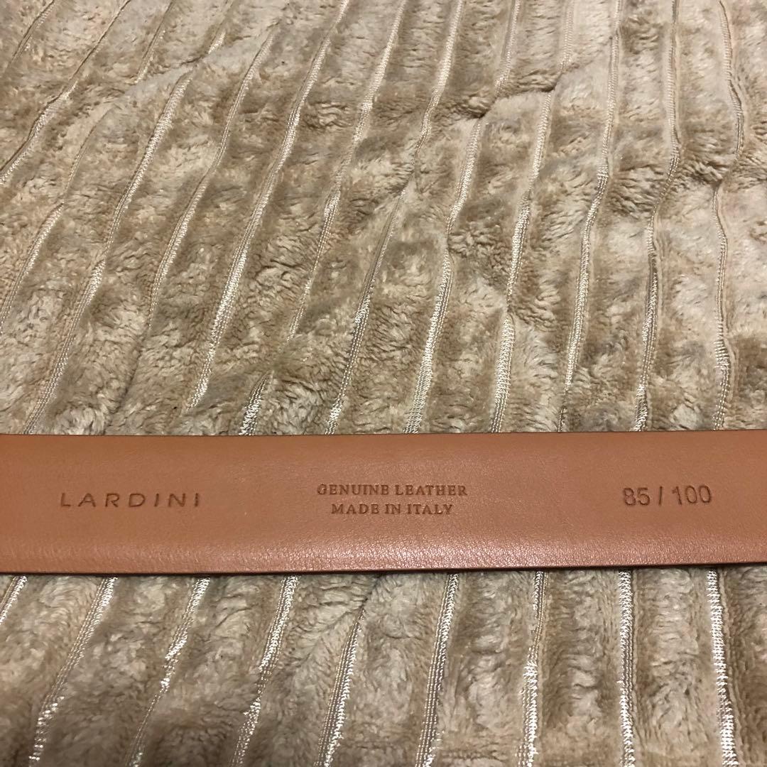 ラルディーニLARDINI本革レザーベルト フラワーピン付/ブラウン85cm