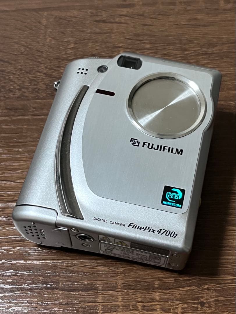 [美品] Fujifilm FinePix 4700Z デジタルカメラ