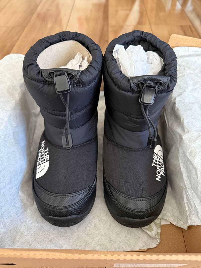 美品★ノースフェイス ヌプシ 22cm