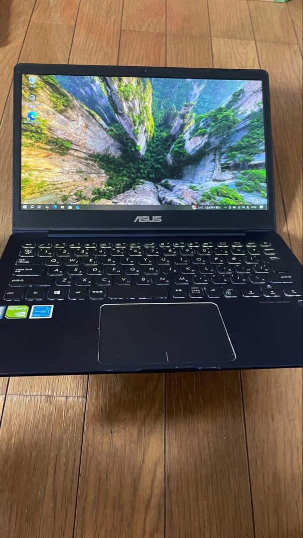 ASUS UX331U i5-8250U Office 365付き