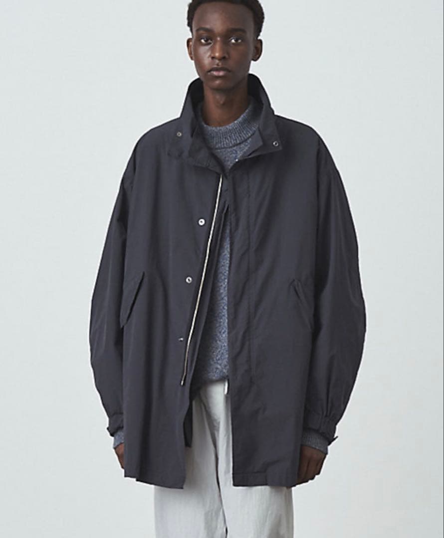 ATON Air Weather Short Mods Coat　ダークグレー4
