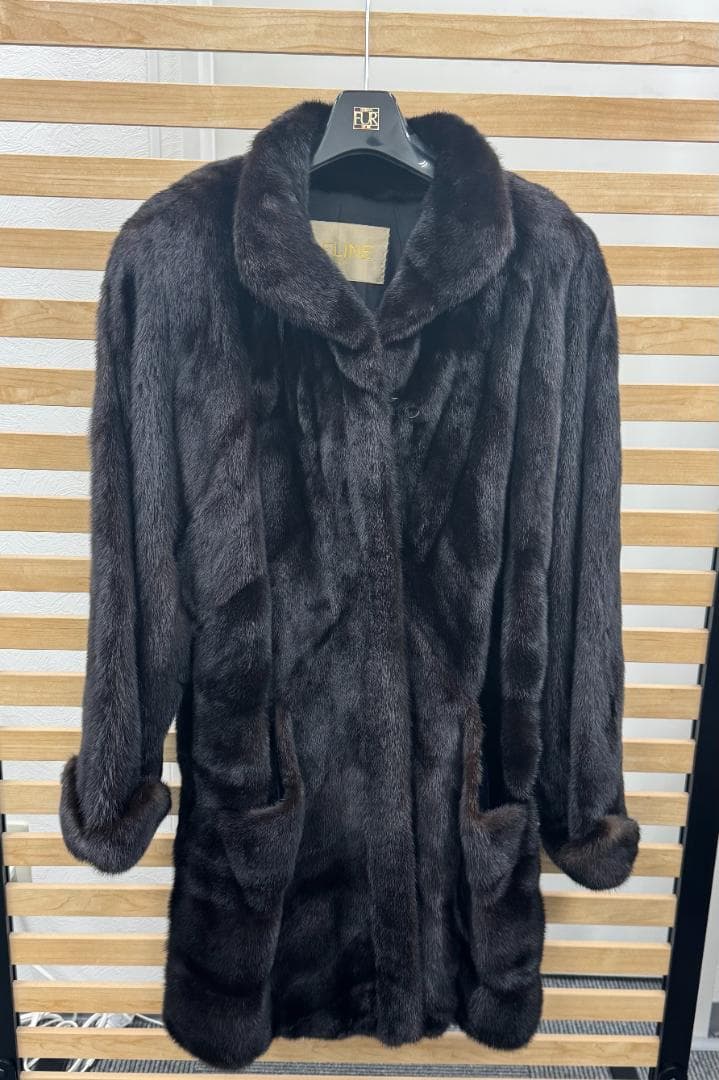 セリーヌ CELINE 毛皮コート こげ茶 ミンク レディース