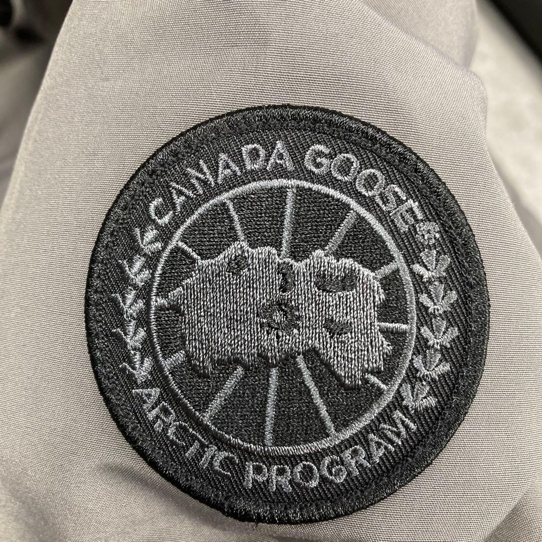 カナダグース シェルバーン　3802LB ブラックレーベル　サザビー　S グレー