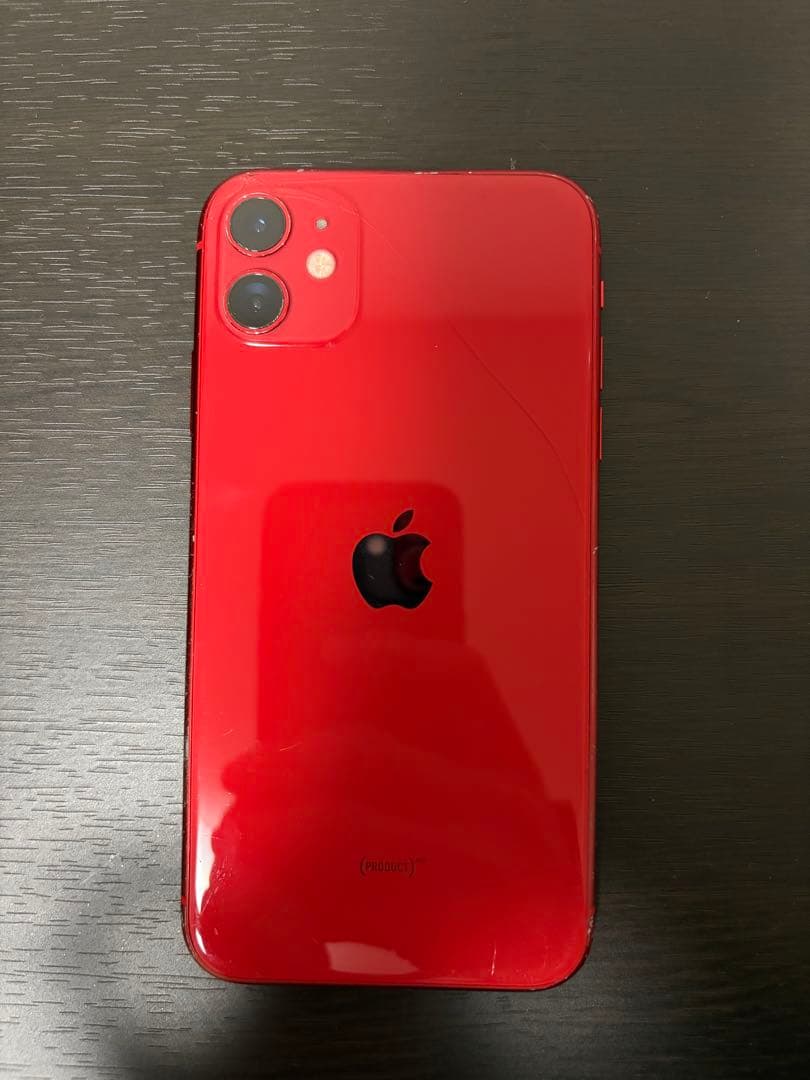 Apple iPhone11 RED128GB ひび割れ・傷あり