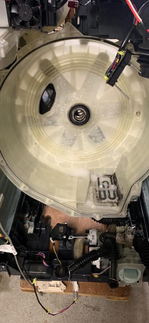 美品 パナソニックドラム式洗濯乾燥機 洗濯11㎏/乾燥6㎏ NA-SVX870L