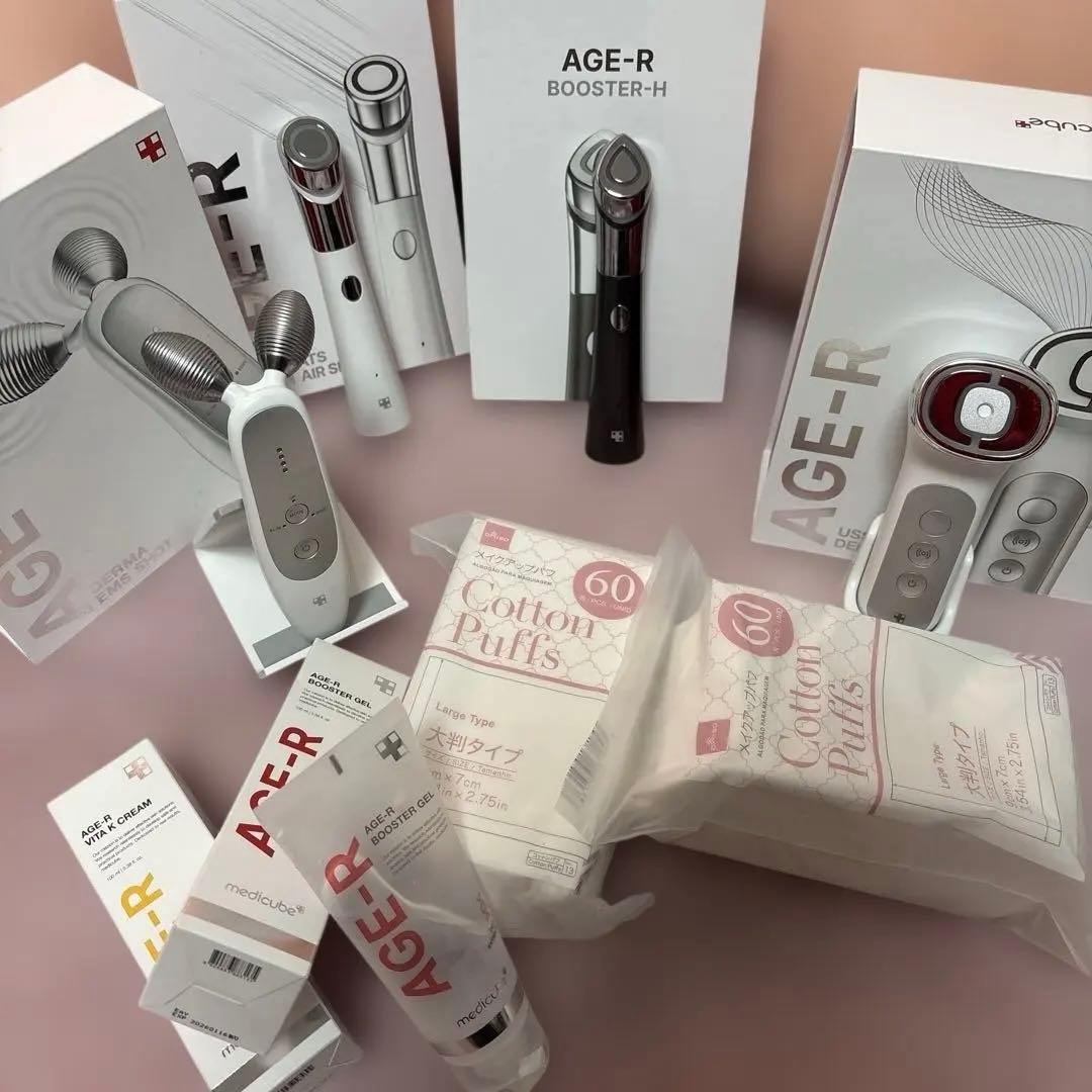 【総額12万円】メディキューブ 美顔器AGE-R MEDICUBE 4点セット
