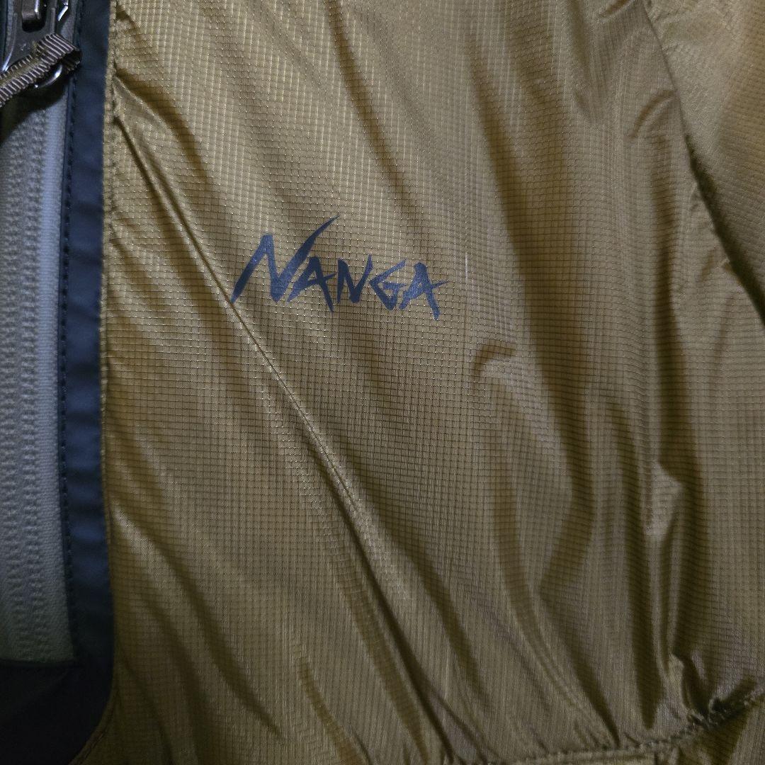 NANGA フード付きダウンジャケット