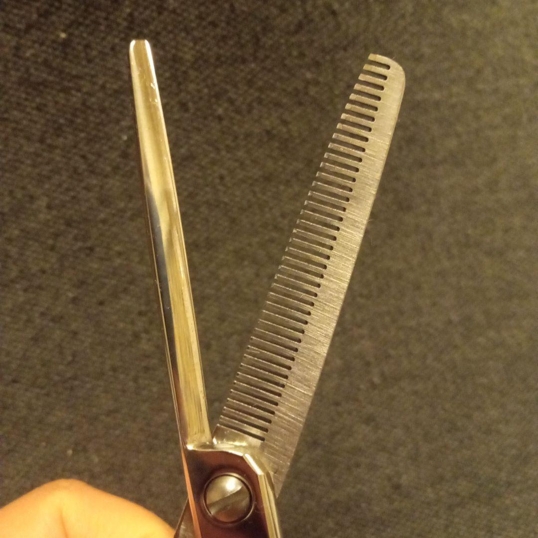 TRENDY III 734 セニングシザー スキ率　10%