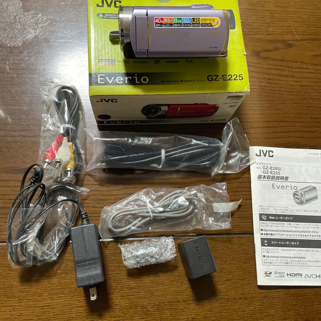 JVC Everio GZ-E225 フルHD ビデオカメラ