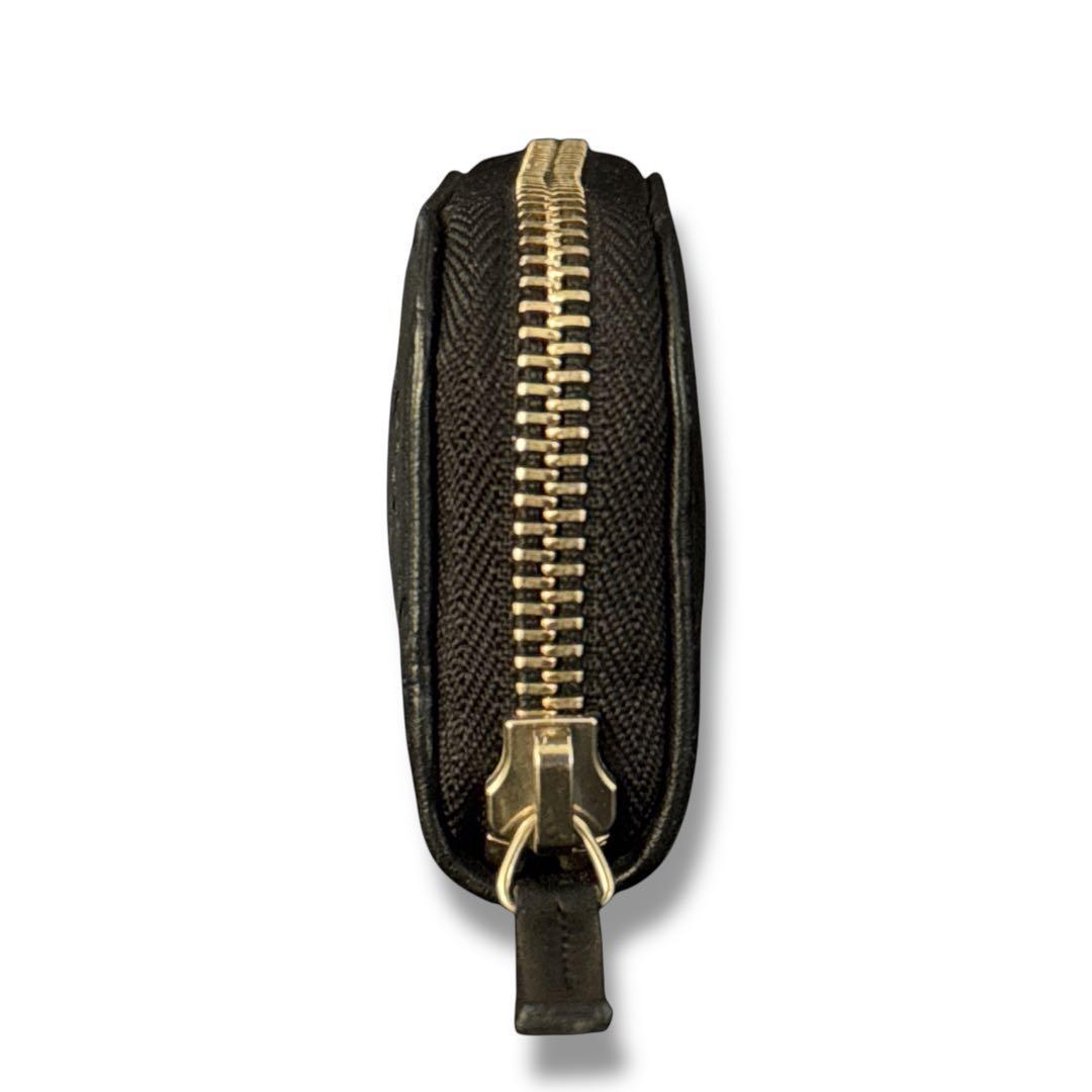 グッチ　ケース　ラウンドファスナー　シマ　小銭入れ　GG柄　レザー　黒